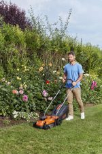 Газонокосарка 36 В 2,5 А·год 33 см BLACK+DECKER BCMW3336L1 - Зображення 14