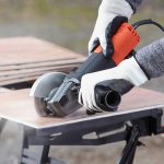 Кутова шліфмашина BLACK+DECKER BEG220 - Зображення 3