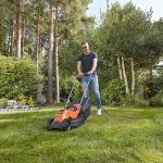 Газонокосарка 1200 Вт BLACK+DECKER BEMW451 - Зображення 3