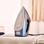 Праска BLACK+DECKER BXIR2801E - Зображення 3