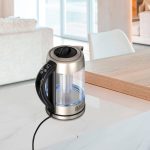 Електрочайник BLACK+DECKER BXKE2205E - Зображення 9