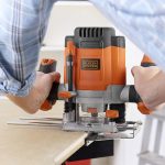 Фрезер 1200 Вт BLACK+DECKER KW1200EKA - Зображення 4